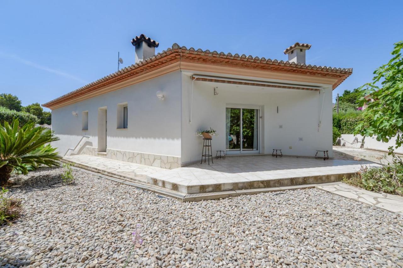 Villas Guzman - Acacias Бениса Екстериор снимка